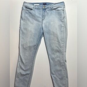 NYDJ Ami Skinny Legging Stretch Light Wash Lift/Tuck Blue Jeans, Size 16
